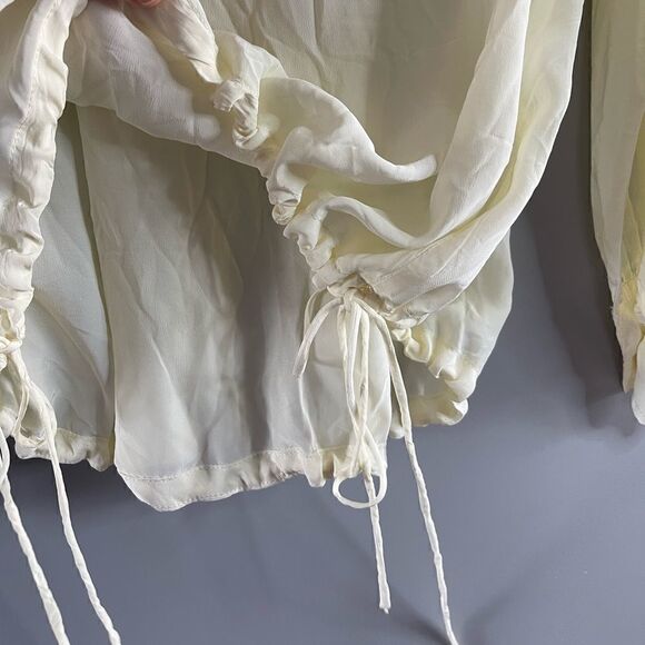 ZARA Limited Edition Flowing Cream Blouse - Picture 7 of 16